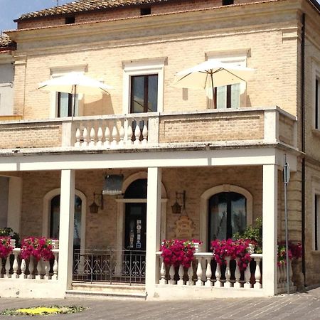 Relais Borgo Sul Mare Ospitalita Diffusa Silvi Paese المظهر الخارجي الصورة