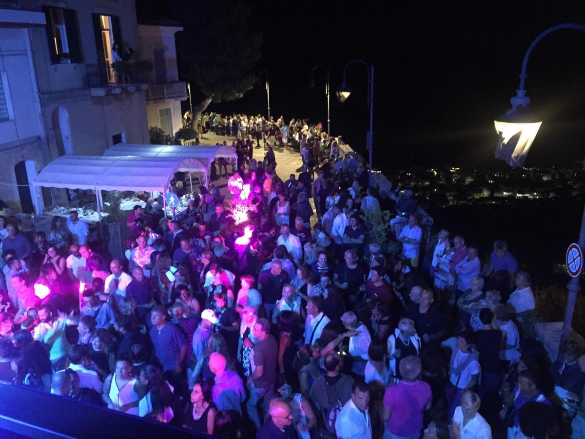 Relais Borgo Sul Mare Ospitalita Diffusa Silvi Paese المظهر الخارجي الصورة